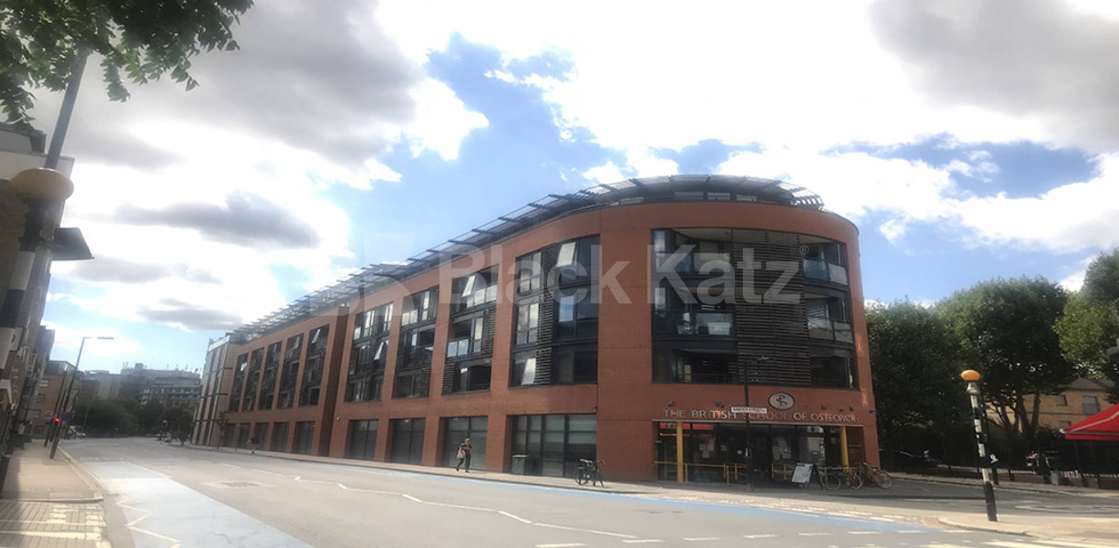 			1 Bedroom, 1 bath, 1 reception Apartment			 Southwark Bridge Road, Borough